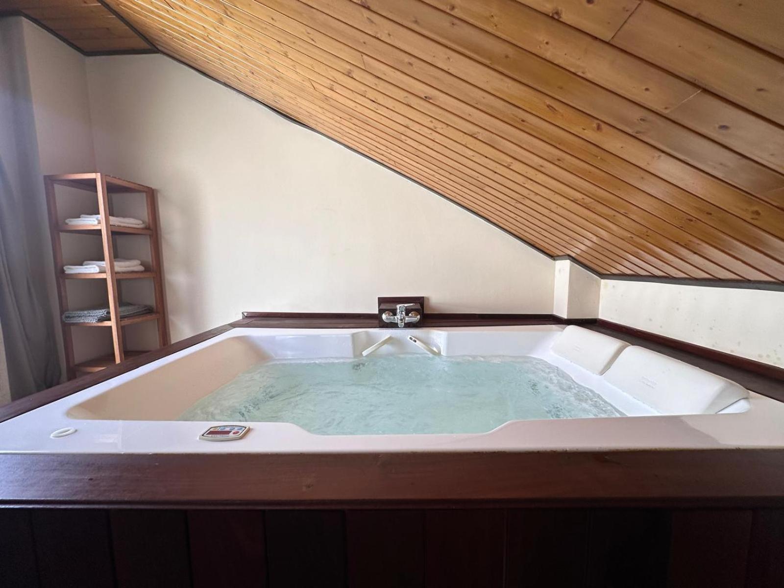 Casa Capricho Villa ซาน มาร์่ติน เด วาลเดเกลเซียส ภายนอก รูปภาพ